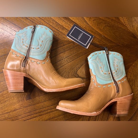 Lucchese Women’s Size 8 Short Western Boots Tan & Turquoise Leather NWT - Picture 6 of 10